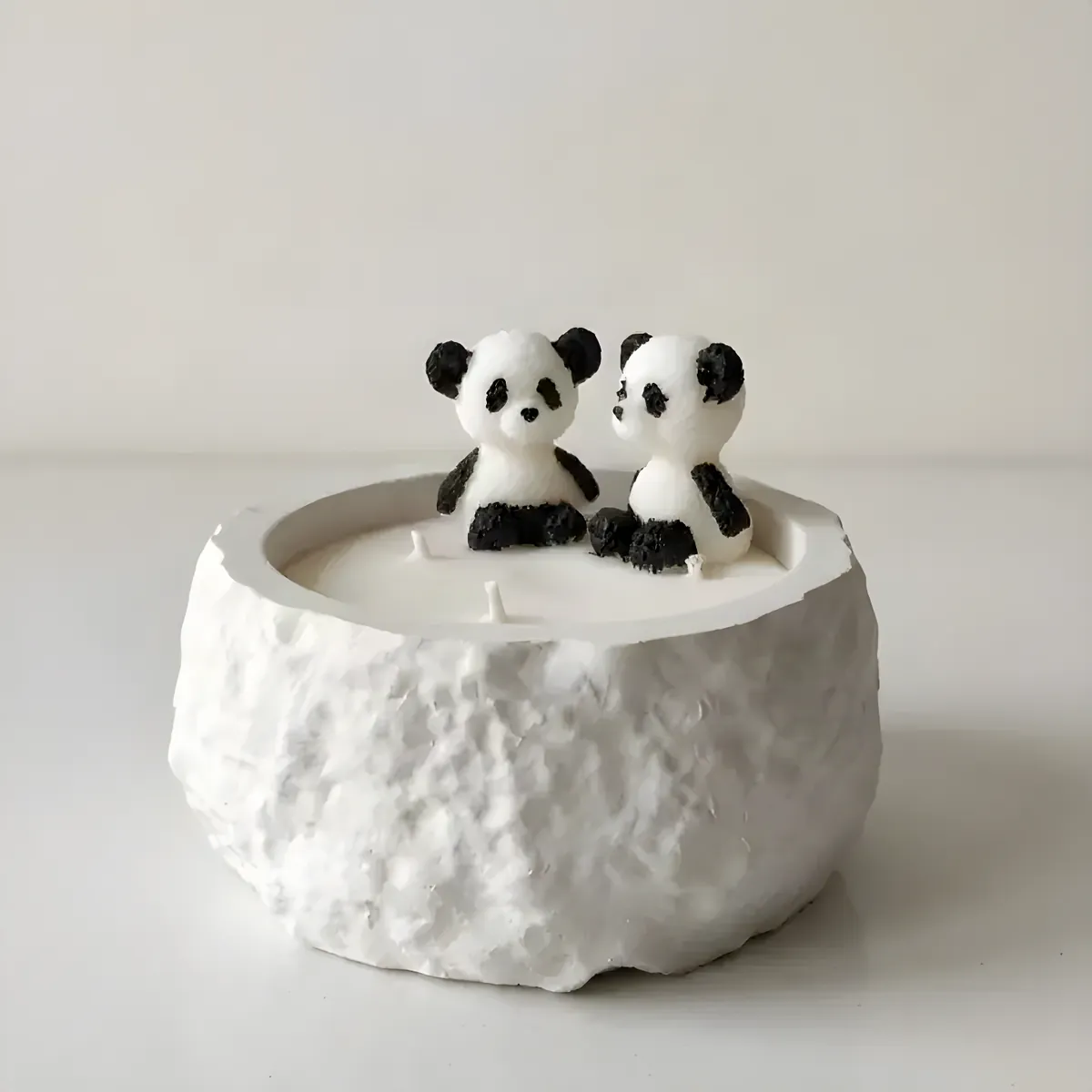 Panda duo candles